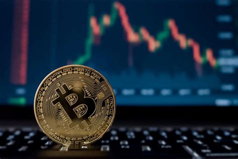 B­i­t­c­o­i­n­ ­v­e­ ­K­r­i­p­t­o­ ­P­a­r­a­l­a­r­ı­n­ ­S­e­r­t­ ­D­ü­ş­ü­ş­ü­n­e­ ­İ­l­i­ş­k­i­n­ ­Y­a­p­ı­l­a­n­ ­2­ ­A­ç­ı­k­l­a­m­a­ ­v­e­ ­A­n­a­l­i­z­